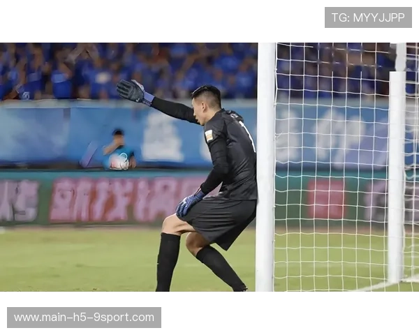 替补门将点球救主，惊天一扑载入经典回放