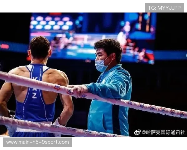 哈萨克斯坦武术比赛吸引众多武者参与，哈萨克斯坦的拳击