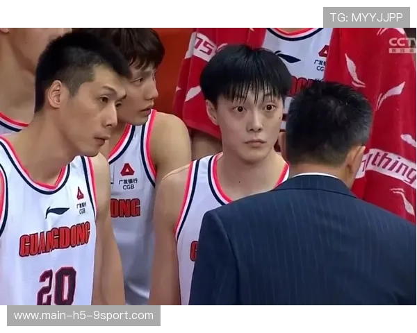 广东官方采访崔永熙,激情口号开场,攻守能力与24号球衣引关注,崔永俊个人资料 广东官方采访崔永熙,激情口号开场,攻守能力与24号球衣引关注,崔永俊个人资料